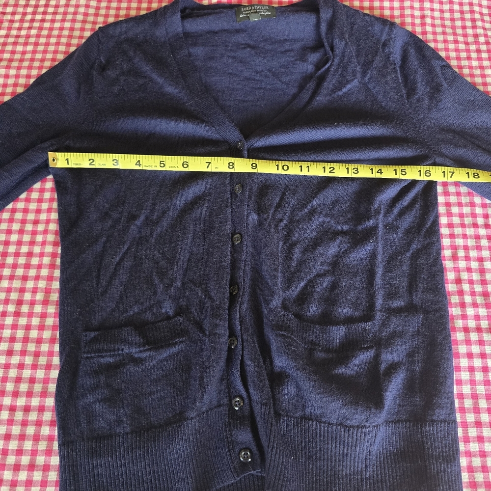 Lord & Taylor Sweater Sz Pm - Picture 3 of 6